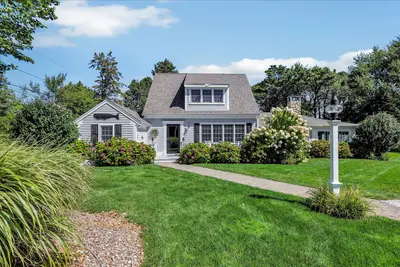68 Loring Avenue, Dennis MA — view 2