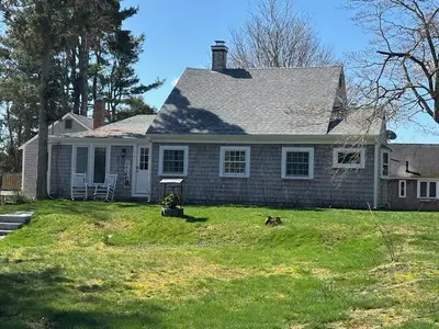 981 River Road