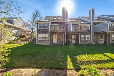 30 Harbor Hill Drive, Unit 30, Bourne MA — view 4