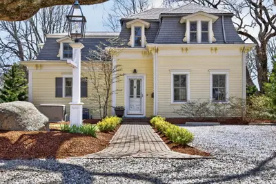 474 Davisville Road, Falmouth MA — view 2