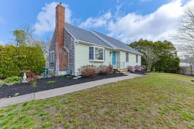 3 Freshwater Road, Harwich MA — view 3