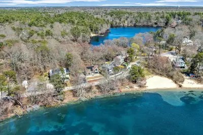 121 Pinecrest Beach Drive