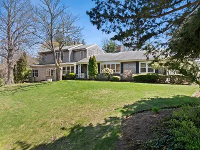 46 Monument View Road