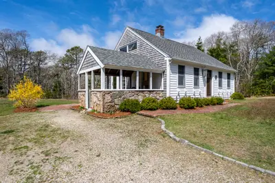 45 Old Phinney's Lane, Barnstable MA — view 4