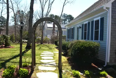 5 Nottingham Drive, Sandwich MA — view 4