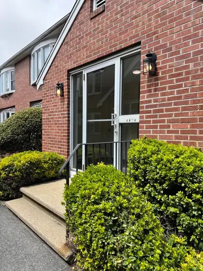 775 W Main Street, Unit Apt 5