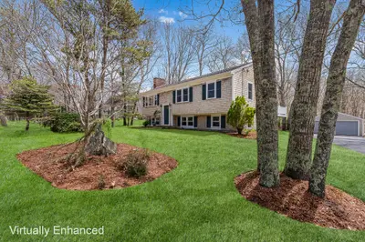 320 Braggs Lane, Barnstable MA — view 2