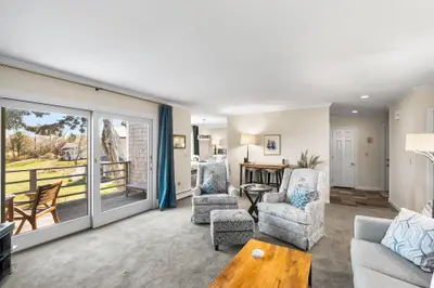 176 Mill Road, Unit Apt 4b, Falmouth MA — view 3