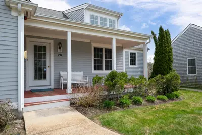 7 Schooner Lane, Unit B, Mashpee MA — view 2