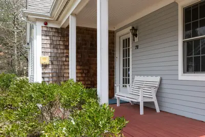 7 Schooner Lane, Unit B, Mashpee MA — view 3