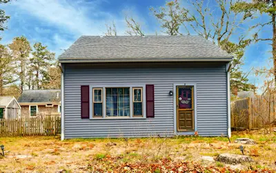 5 Evergreen Street