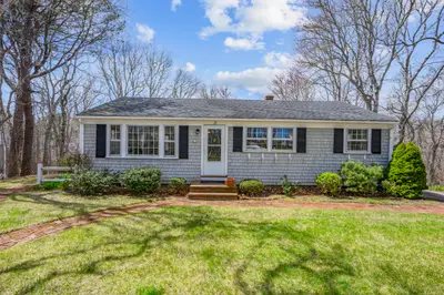 21 Uncatena Road, Mashpee MA — view 4