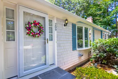 209 Patriot Way, Barnstable MA — view 5