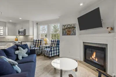 32 Alden Street, Unit 3, Provincetown MA — view 4
