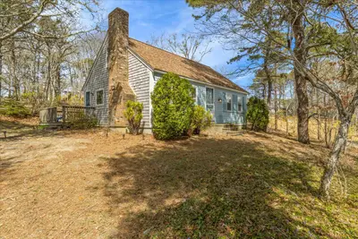 35 Bobbie's Lane, Chatham MA — view 2