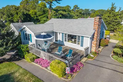 35 Shore Drive, Mashpee MA — view 3