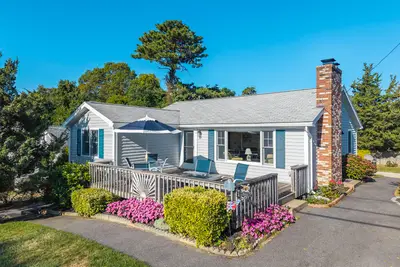 35 Shore Drive, Mashpee MA — view 4