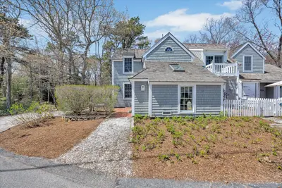 28 Flying Cloud Circle, Unit 28, Mashpee MA — view 2