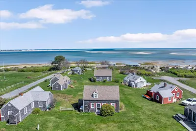 12 Vanduzer Road, Unit 8, Barnstable MA