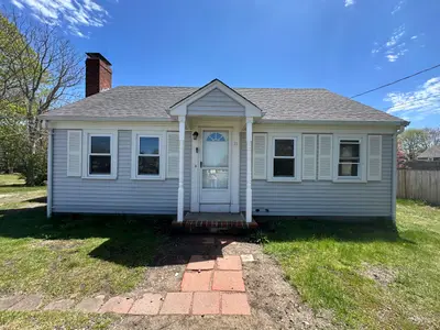 11 Rogers Way