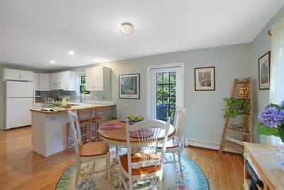 22 Old Lighthouse Road, Vineyard Haven MA — view 5