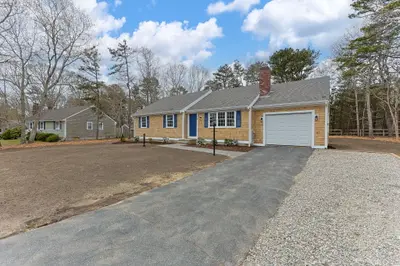 29 Timber Lane, Dennis MA — view 3