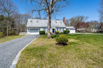 15 Runway Lane, Eastham MA — view 3