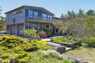 5 Great Hills Road