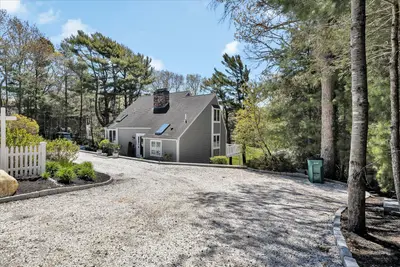 133 Walton Heath Way, Mashpee MA — view 5