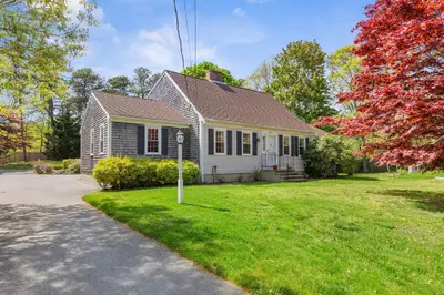 200 Millstone Road, Brewster MA