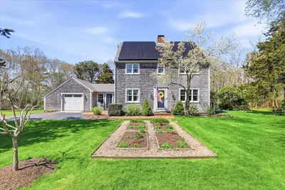 6 Stonefield Drive, Sandwich MA — view 2