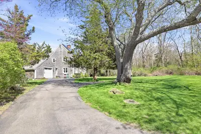 6 Stonefield Drive, Sandwich MA — view 3