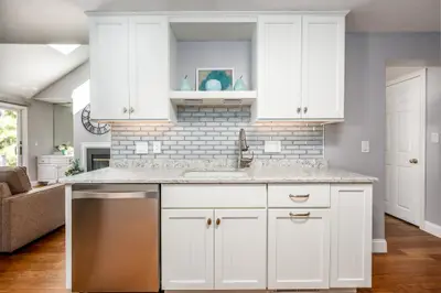 21 Rolling Green Lane, Mashpee MA — view 4