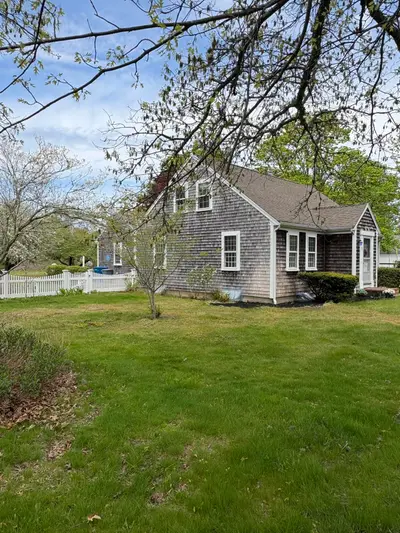 42 Old Barnstable Road, Falmouth MA — view 2