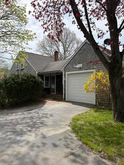 42 Old Barnstable Road, Falmouth MA — view 3
