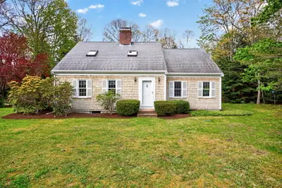 10 Hathorne Lane, Orleans MA