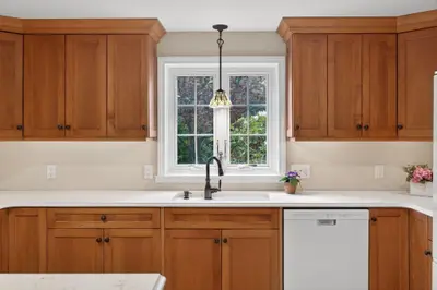10 Hathorne Lane, Orleans MA — view 4