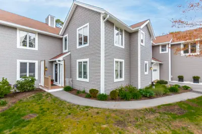 6 Aspen Road, Unit 6, Bourne MA