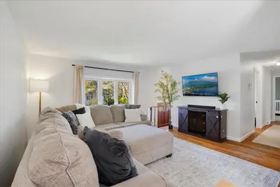 22 Avery Road, Bourne MA — view 5