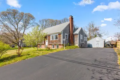 6 Sylvan Way, Yarmouth MA — view 4