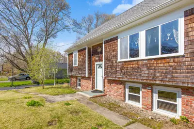 6 Sylvan Way, Yarmouth MA — view 5