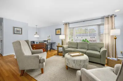 5 Kaycees Way, Yarmouth MA — view 2