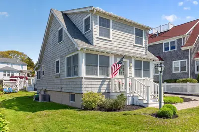 52 Circuit Avenue, Bourne MA — view 4