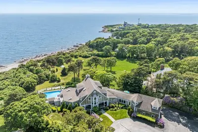 461 Wings Neck Road, Bourne MA