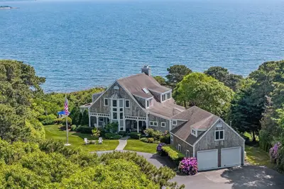 461 Wings Neck Road, Bourne MA — view 4