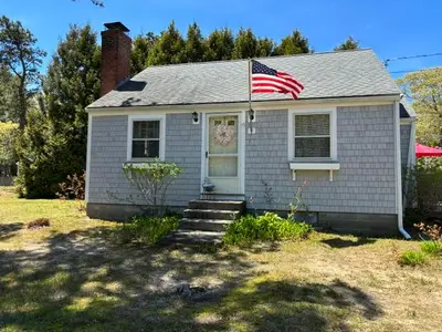 15 Ploughed Neck Road, Sandwich MA