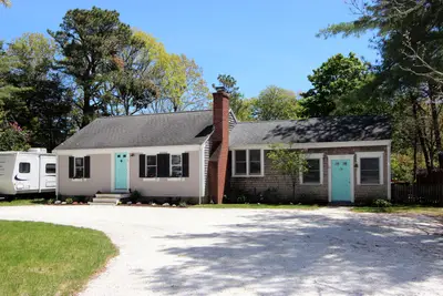 72 Airline Road