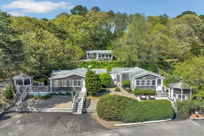 22 Follins Pond Road, Dennis MA — view 3