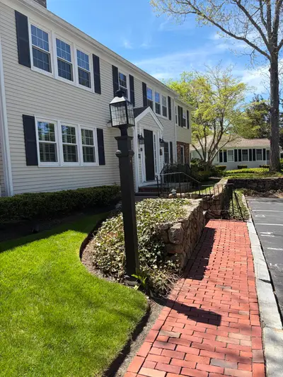727 Main Street, Unit Apt B1, Barnstable MA — view 2