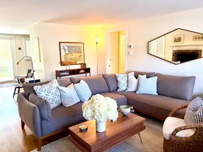 727 Main Street, Unit Apt B1, Barnstable MA — view 5